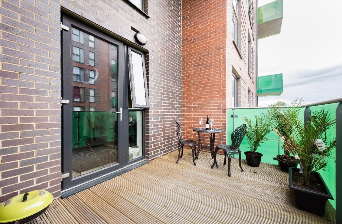 Lovely 2 Bed Apartment 15Mins From Bond St Londra Dış mekan fotoğraf